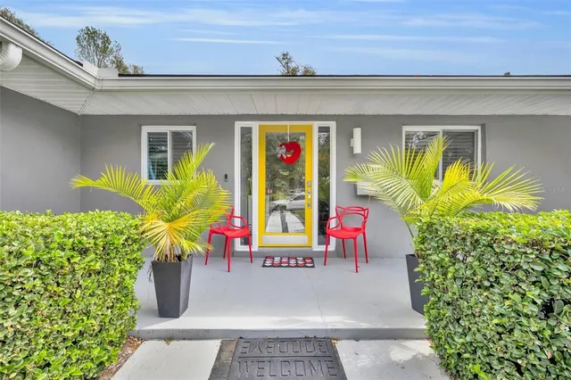 $1,097,000 | 1901 Lake Sue Drive, Orlando, FL 32803