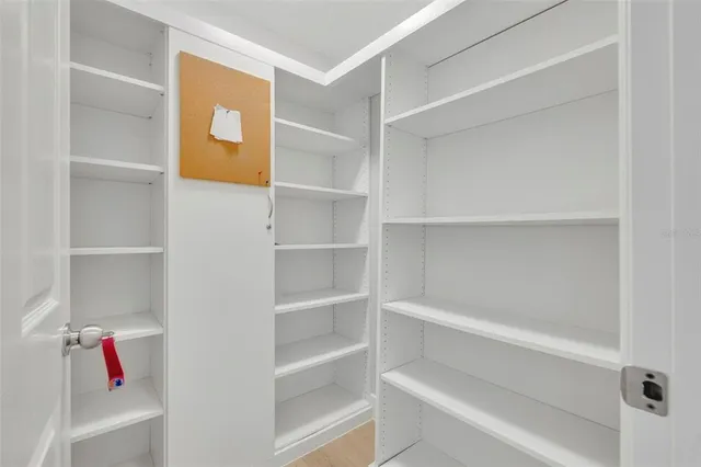 $1,097,000 | 1901 Lake Sue Drive, Orlando, FL 32803