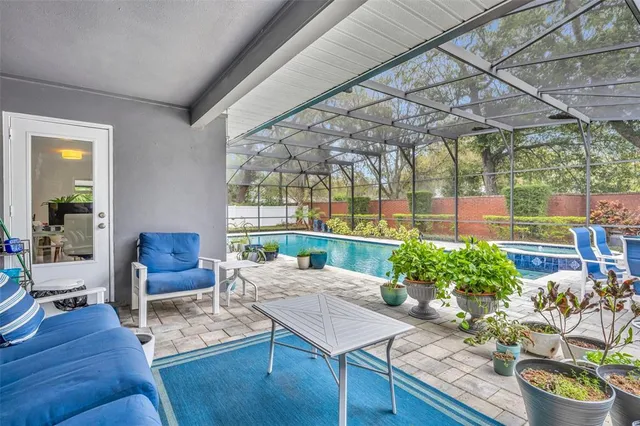 $1,097,000 | 1901 Lake Sue Drive, Orlando, FL 32803