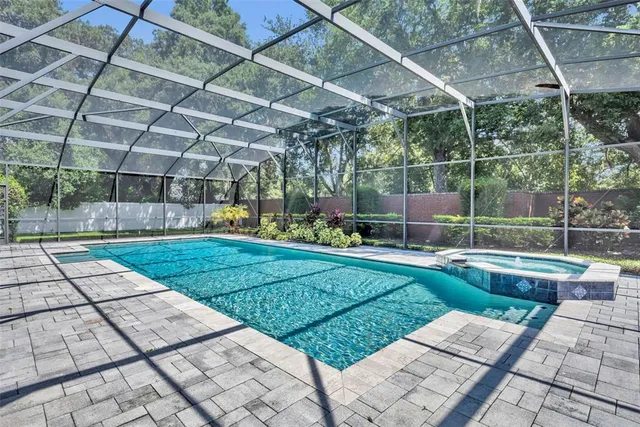 $1,097,000 | 1901 Lake Sue Drive, Orlando, FL 32803