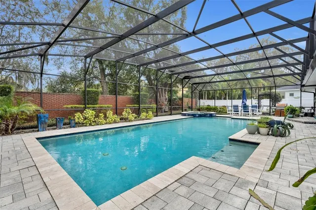 $1,097,000 | 1901 Lake Sue Drive, Orlando, FL 32803