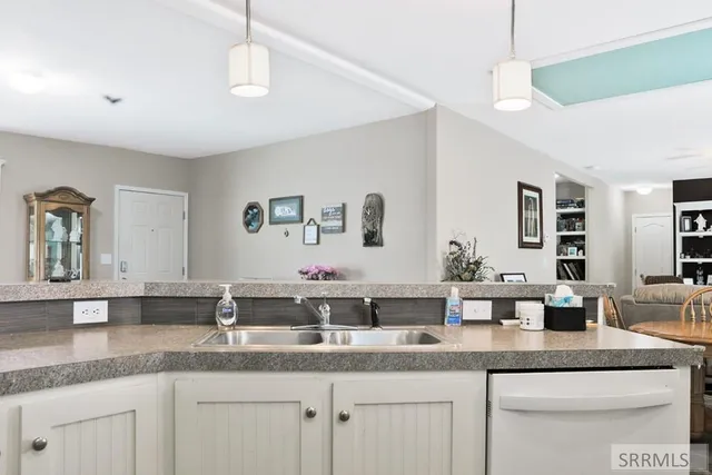 $160,000 | 4285 North Yellowstone Highway, Unit 27, Idaho Falls, ID 83401