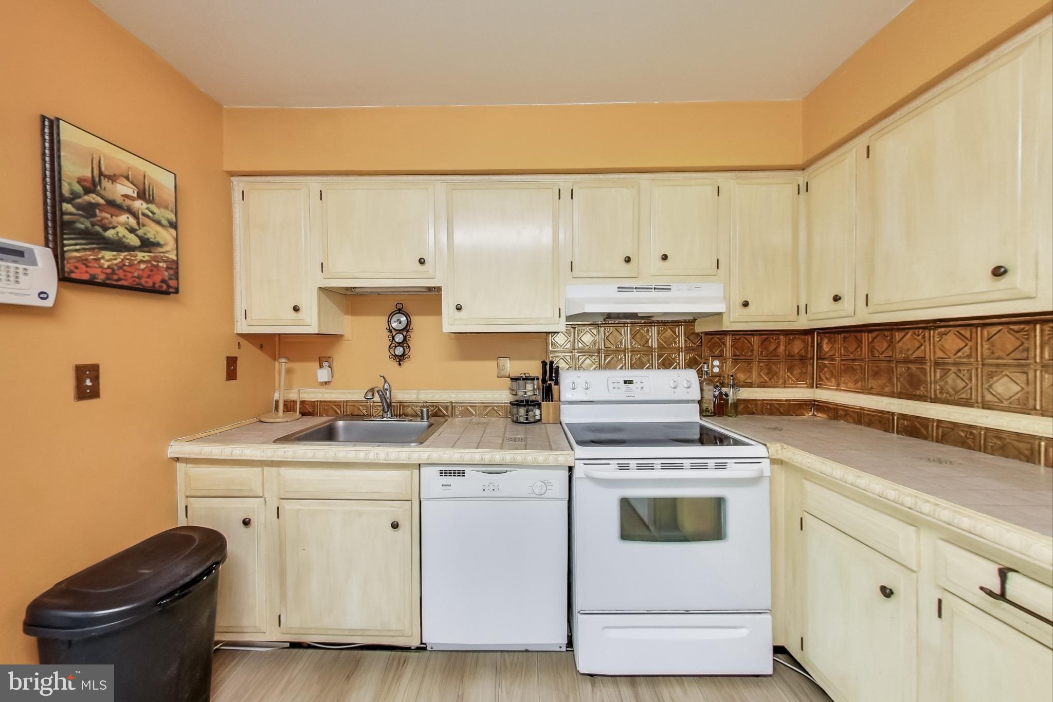 12025 Dove Circle Laurel, MD 20708 - Photo 14 of 52 Gallery Image 14