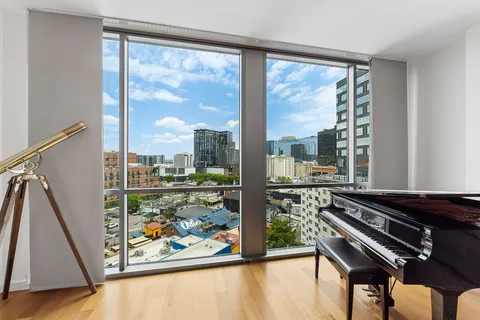 $575,000 | 900 20th Avenue South, Unit 709, Nashville, TN 37212