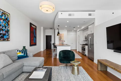 $575,000 | 900 20th Avenue South, Unit 709, Nashville, TN 37212
