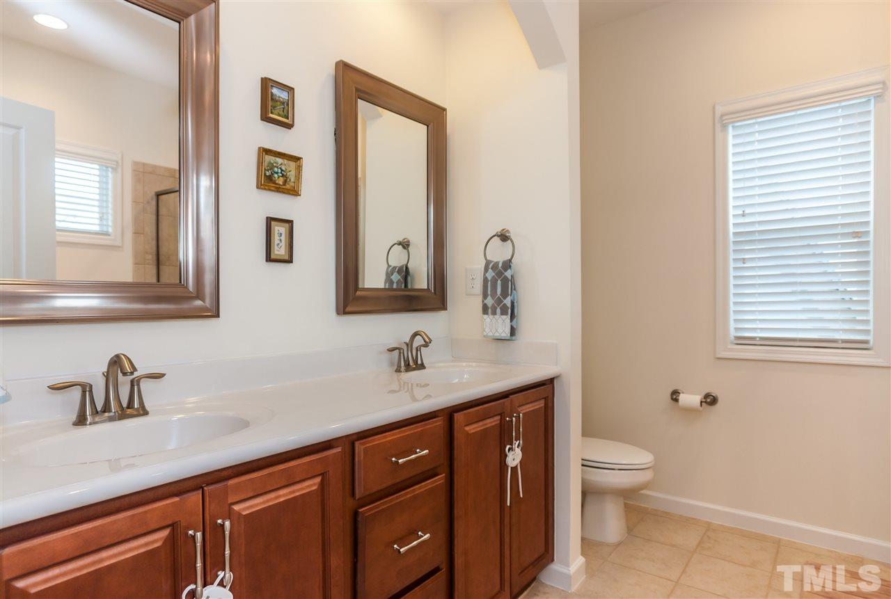 5618 Wade Park Boulevard Raleigh, NC 27607 - Photo 18 of 25