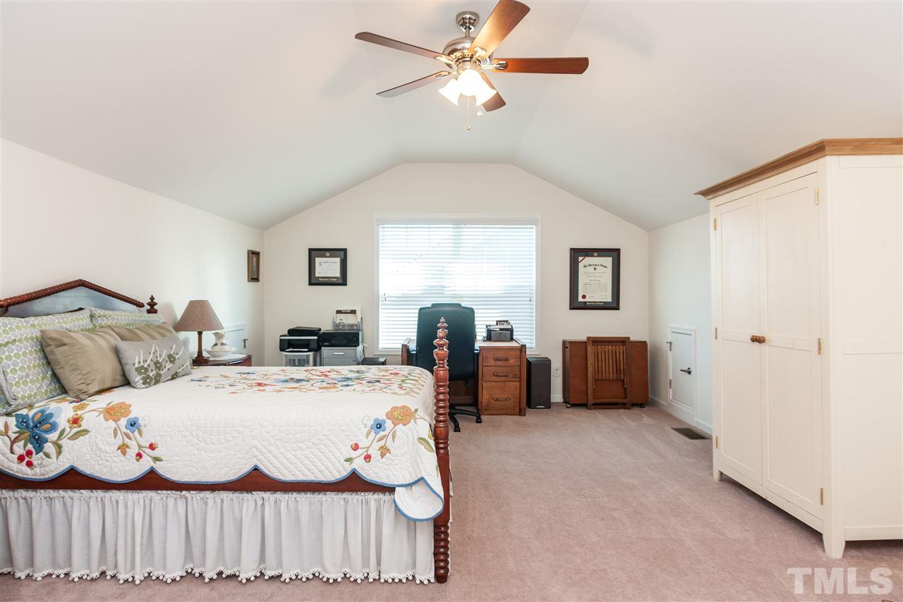 5618 Wade Park Boulevard Raleigh, NC 27607 - Photo 23 of 25