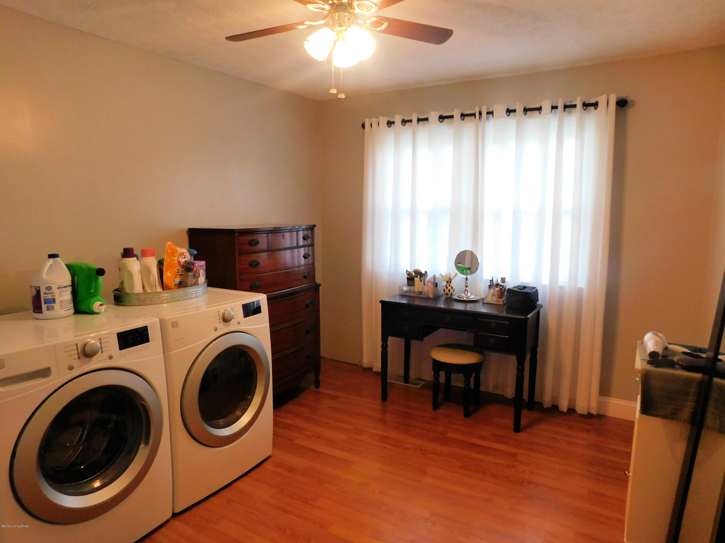 1035 New Grove Road Smiths Grove, KY 42171 - Photo 11 of 19 Edited Laundry Room