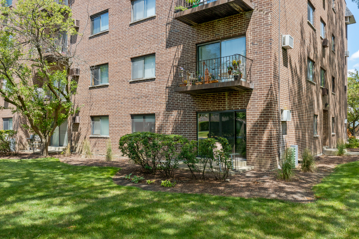 235 North Mill Road, Unit 115B Addison, IL 60101 - Photo 18 of 20