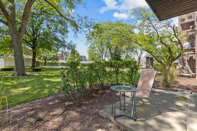 $131,500 | 235 North Mill Road, Unit 115B, Addison, IL 60101