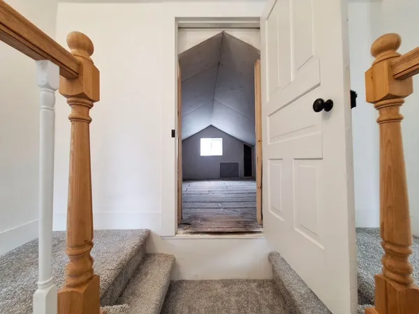 $224,500 | 110 Hillsdale Street, Hillsdale, MI 49242