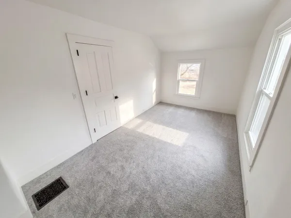 $224,500 | 110 Hillsdale Street, Hillsdale, MI 49242