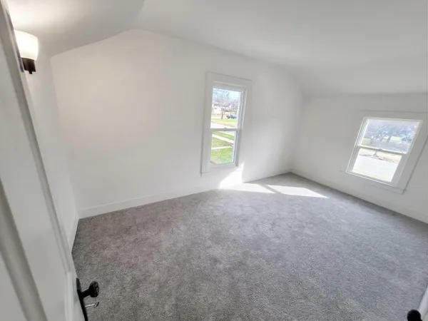 $224,500 | 110 Hillsdale Street, Hillsdale, MI 49242