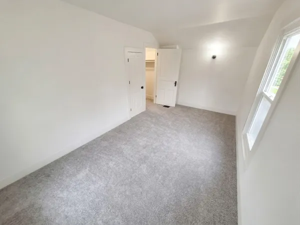 $224,500 | 110 Hillsdale Street, Hillsdale, MI 49242