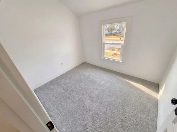 $224,500 | 110 Hillsdale Street, Hillsdale, MI 49242