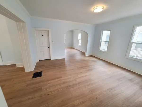 $224,500 | 110 Hillsdale Street, Hillsdale, MI 49242