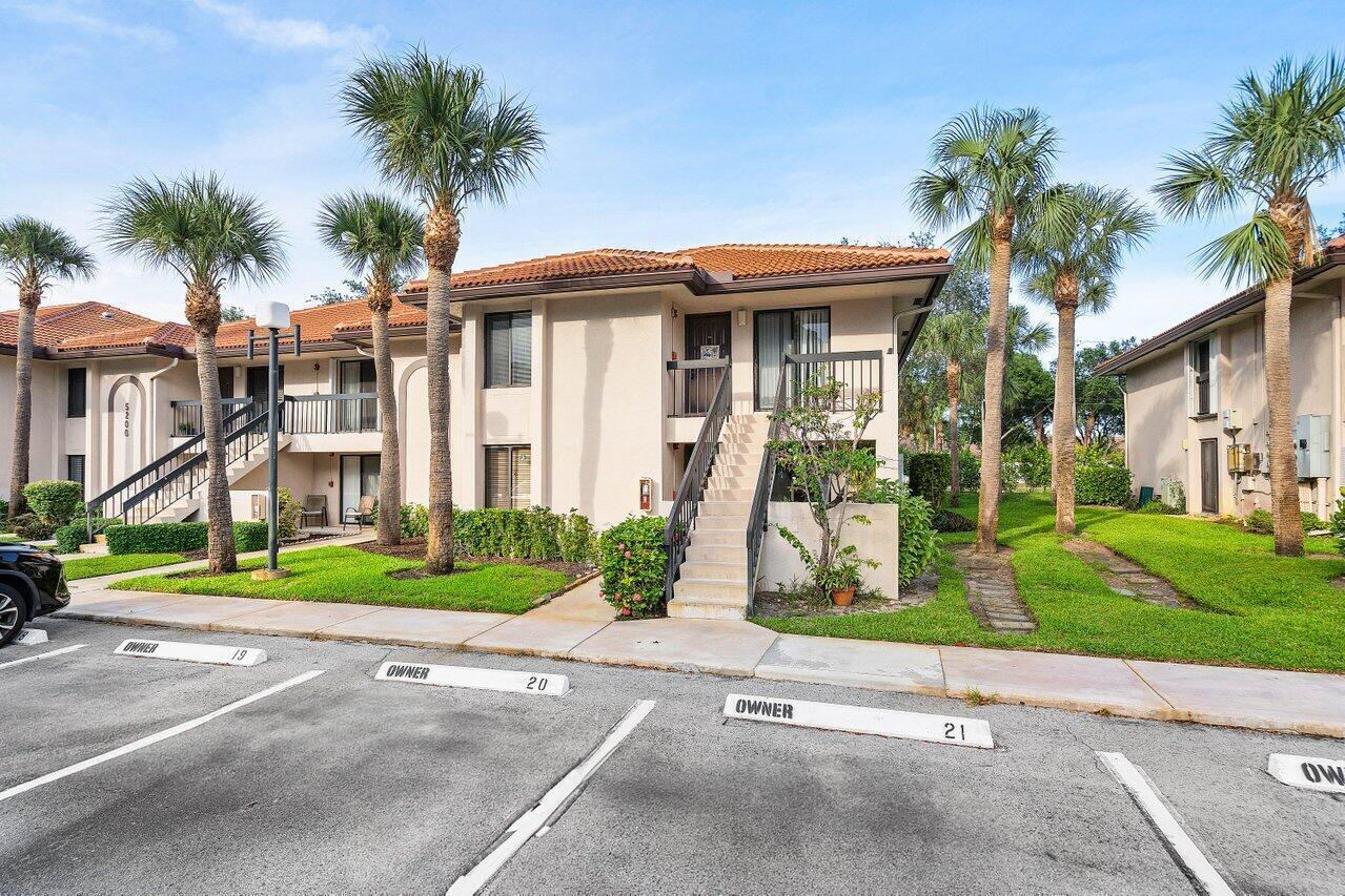 5200 East Club Circle, Unit 106 Boca Raton, FL 33487 - Photo 28 of 31 002-5200EastClubCircle-106-BocaRaton-FL-