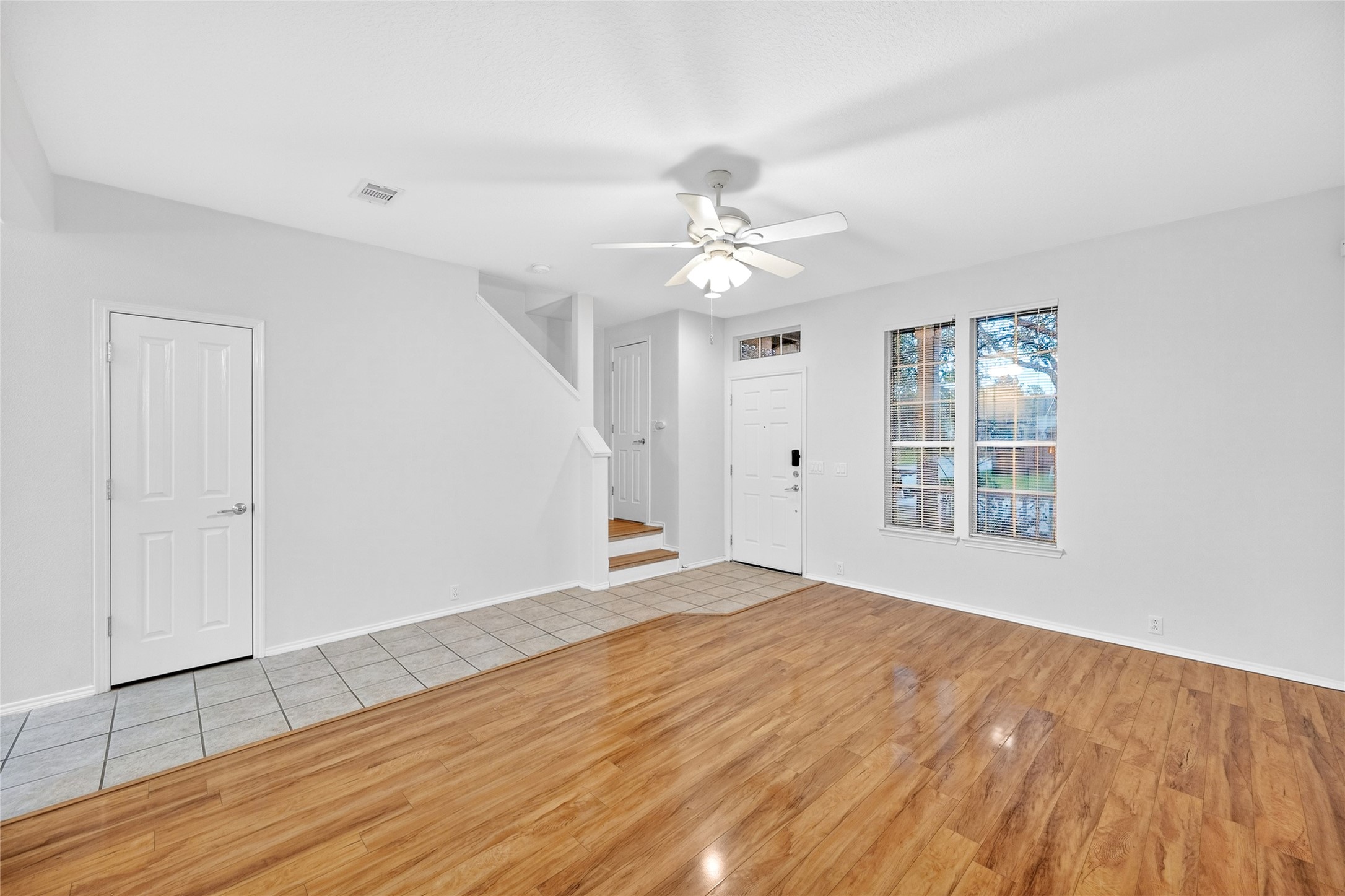 23613 Twisting Falls Drive Spring, TX 77373 - Photo 4 of 39