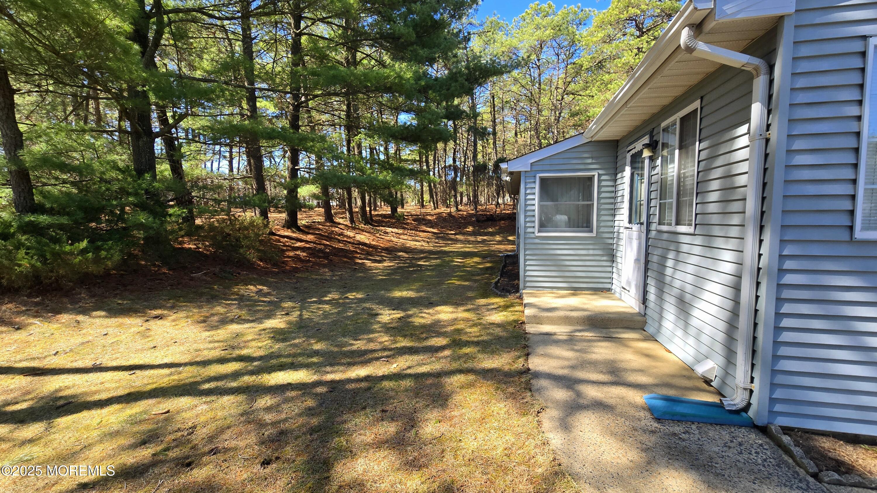 14 Stonybrook Road, Unit 61 Whiting, NJ 08759 - Photo 3 of 30 Backyard