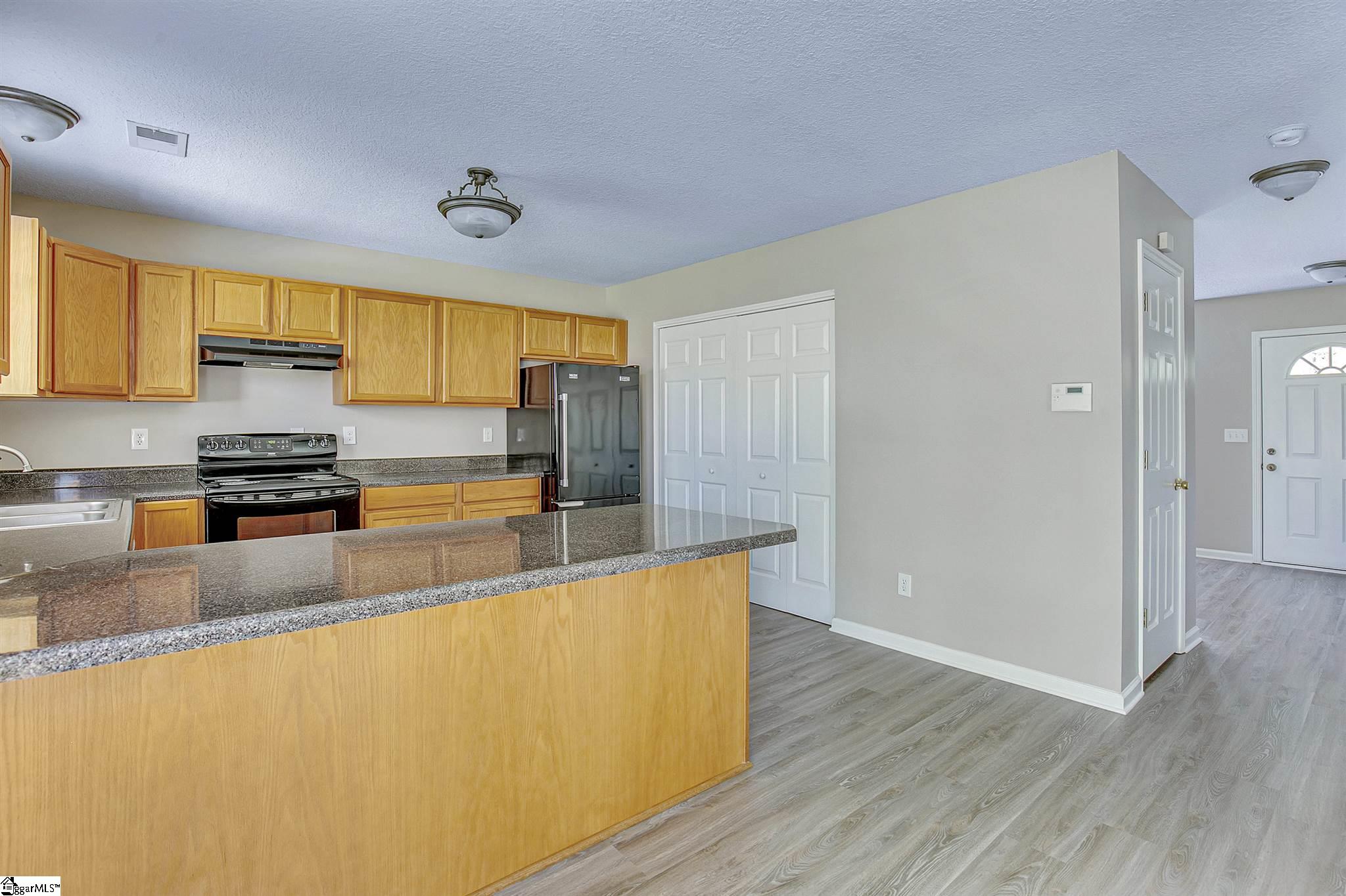 23 Buck Trail Fountain Inn, SC 29644 - Photo 11 of 33