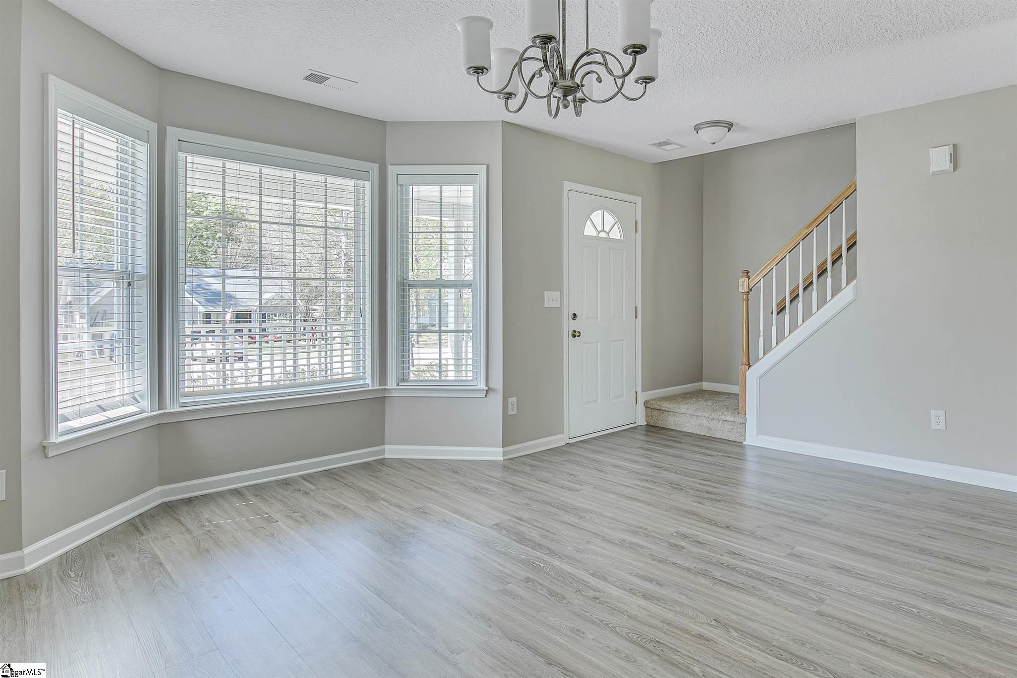 23 Buck Trail Fountain Inn, SC 29644 - Photo 5 of 33