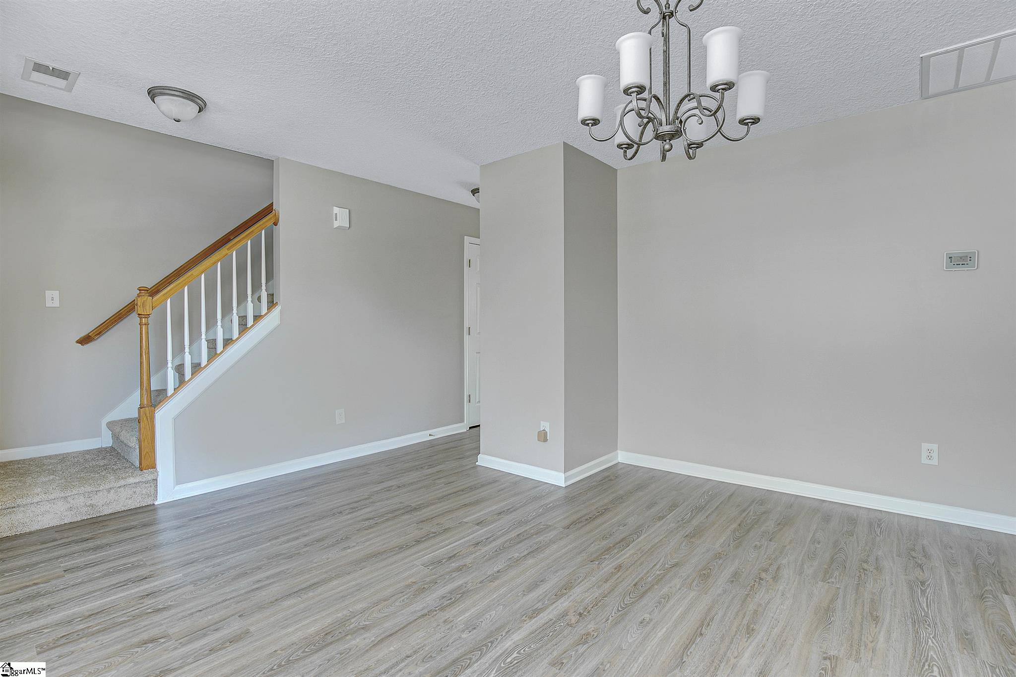 23 Buck Trail Fountain Inn, SC 29644 - Photo 7 of 33