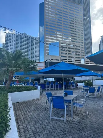 $3,000 | 825 Brickell Bay Drive, Unit 342, Miami, FL 33131