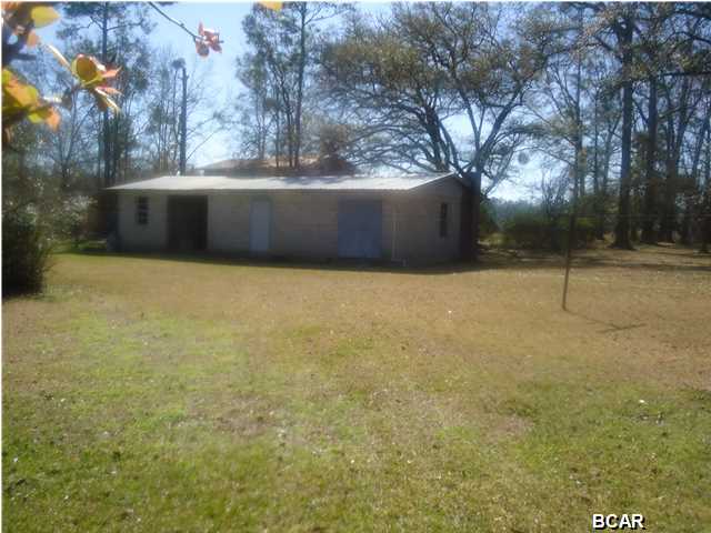 1963 Cane Mill Road Chipley, FL 32428 - Photo 4 of 17