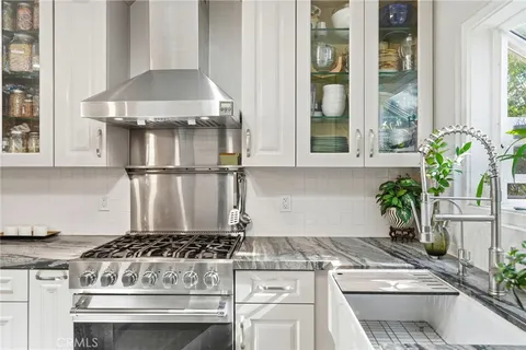$2,149,000 | 4963 Haskell Avenue, Encino, CA 91436