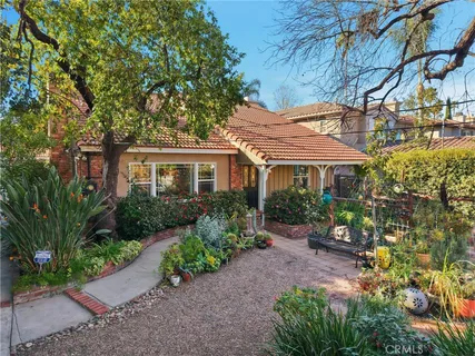 $2,149,000 | 4963 Haskell Avenue, Encino, CA 91436