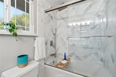 $2,149,000 | 4963 Haskell Avenue, Encino, CA 91436