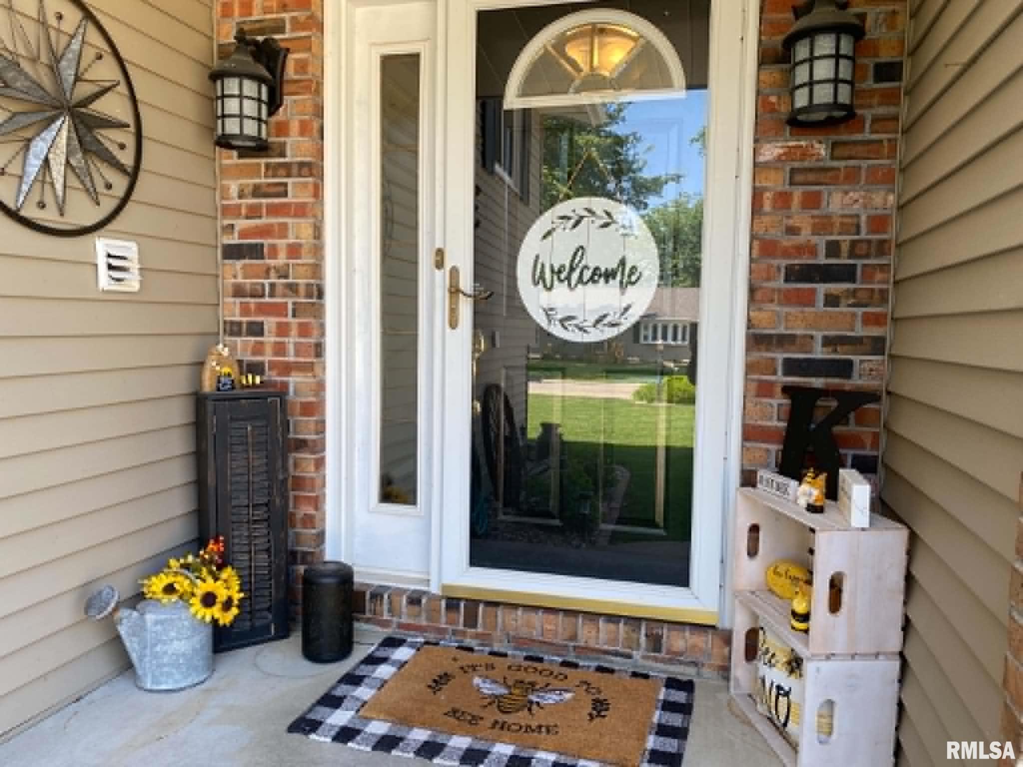 338 Harvester Road Canton, IL 61520 - Photo 8 of 49