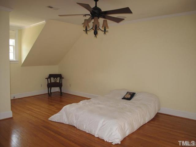 913 West Johnson Street Raleigh, NC 27605 - Photo 7 of 11 Master Bedroom