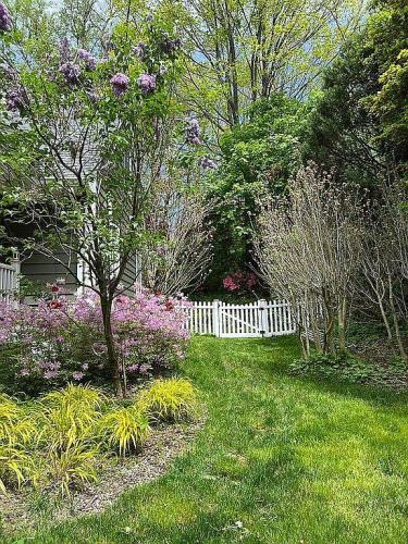 61 Malcolm Road Mahwah, NJ 07430 - Photo 3 of 21