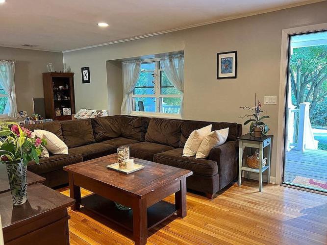 61 Malcolm Road Mahwah, NJ 07430 - Photo 4 of 21