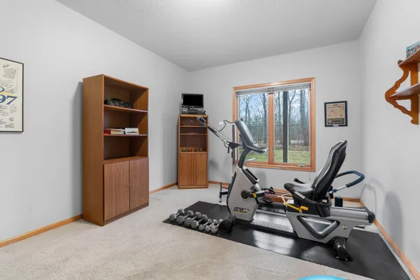 $654,900 | 12525 42nd Avenue North, Plymouth, MN 55441