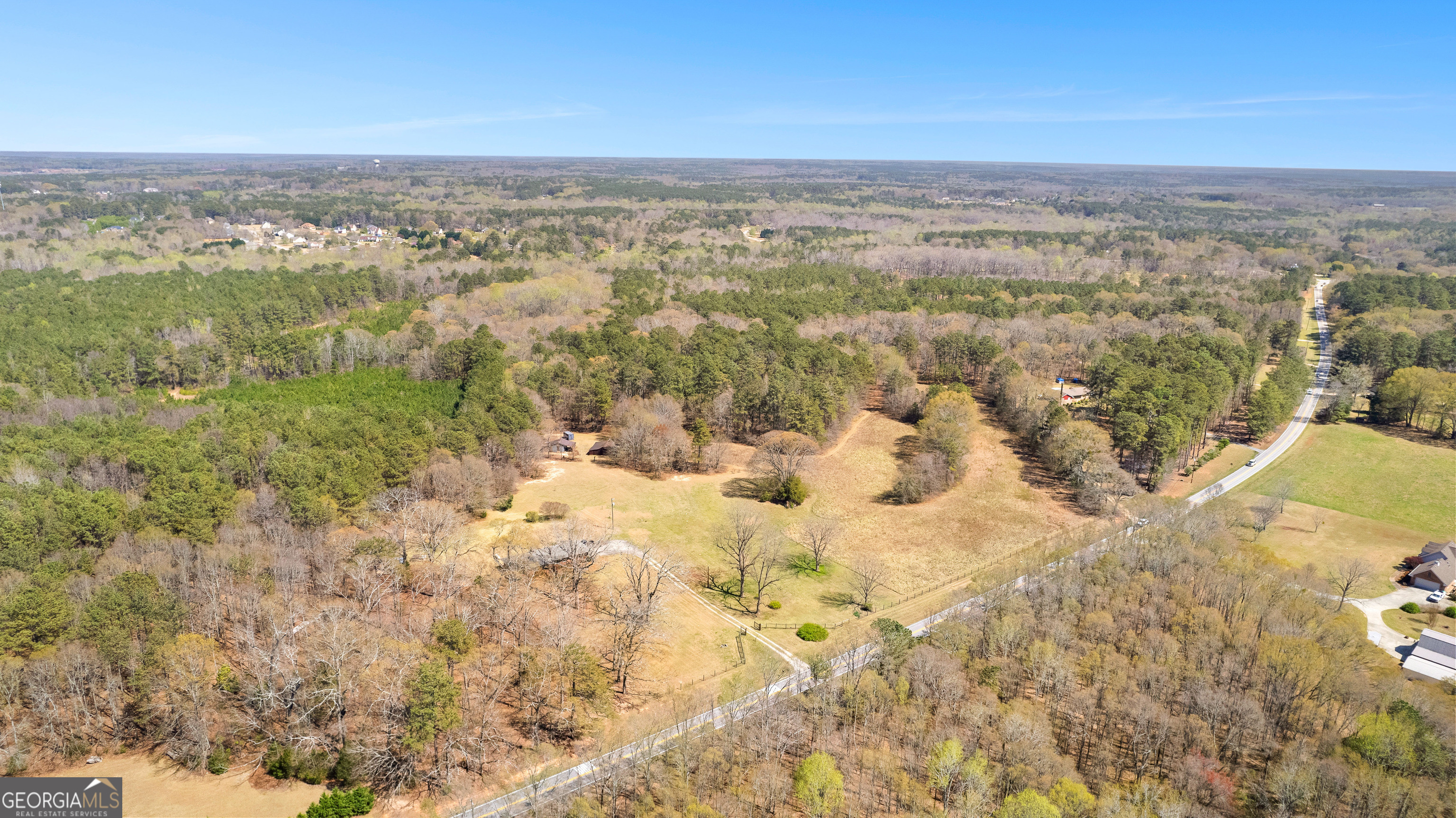 461 Old Jackson Road McDonough, GA 30252 - Photo 16 of 41 a view of city and mountain