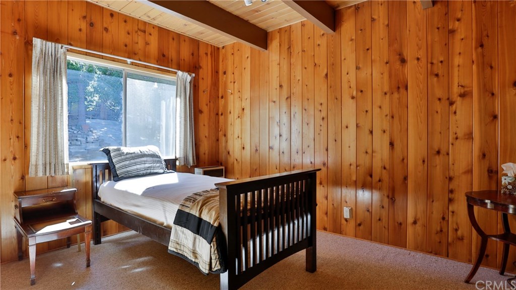 571 Grass Valley Road Lake Arrowhead, CA 92352 - Photo 21 of 41