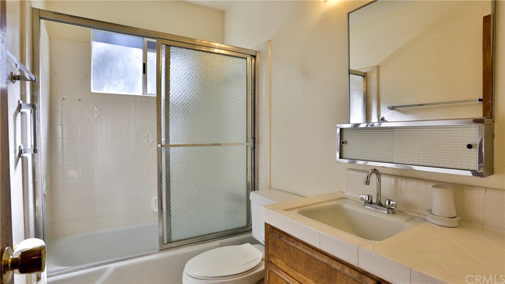 571 Grass Valley Road Lake Arrowhead, CA 92352 - Photo 25 of 41