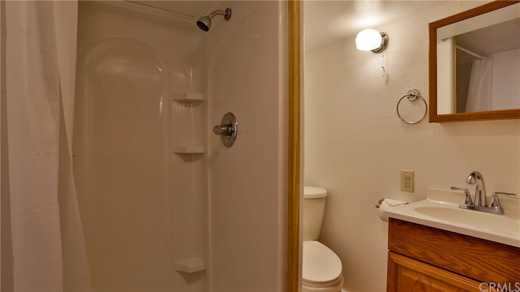 571 Grass Valley Road Lake Arrowhead, CA 92352 - Photo 37 of 41