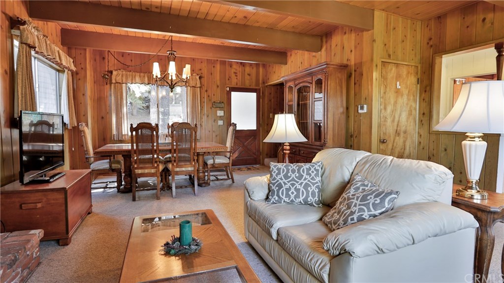 571 Grass Valley Road Lake Arrowhead, CA 92352 - Photo 7 of 41