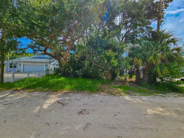 $172,900 | 2721 South John Bull Street, Flagler Beach, FL 32136