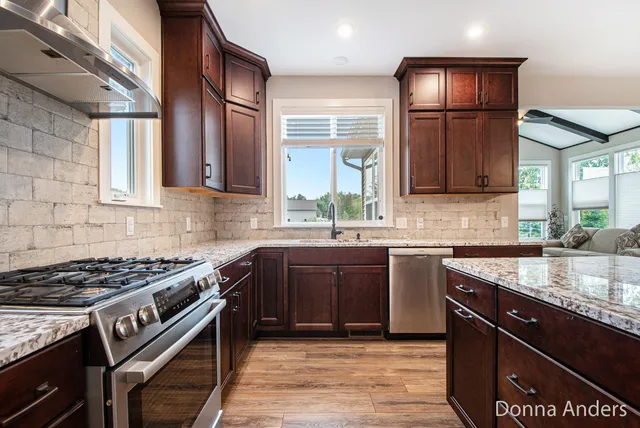 $850,000 | 1936 Red Barn Drive, Hudsonville, MI 49426