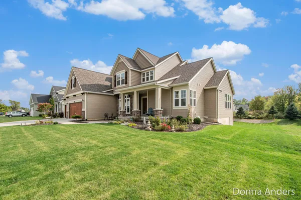 $845,000 | 1936 Red Barn Drive, Hudsonville, MI 49426