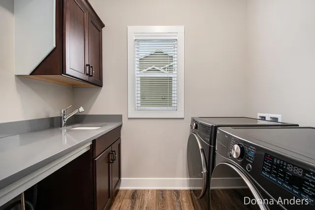 $850,000 | 1936 Red Barn Drive, Hudsonville, MI 49426