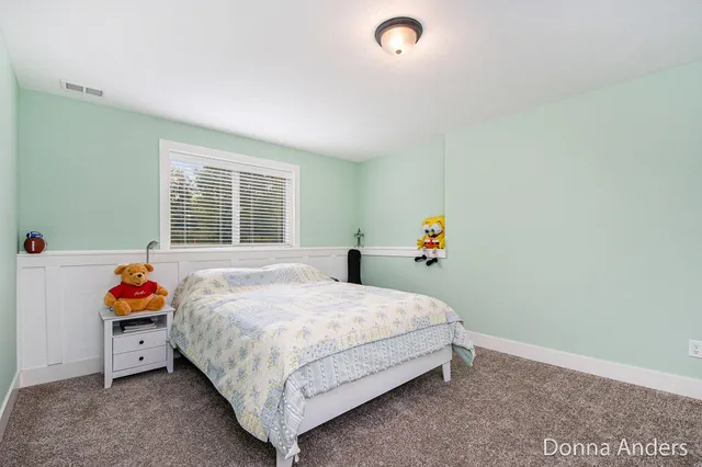 $850,000 | 1936 Red Barn Drive, Hudsonville, MI 49426