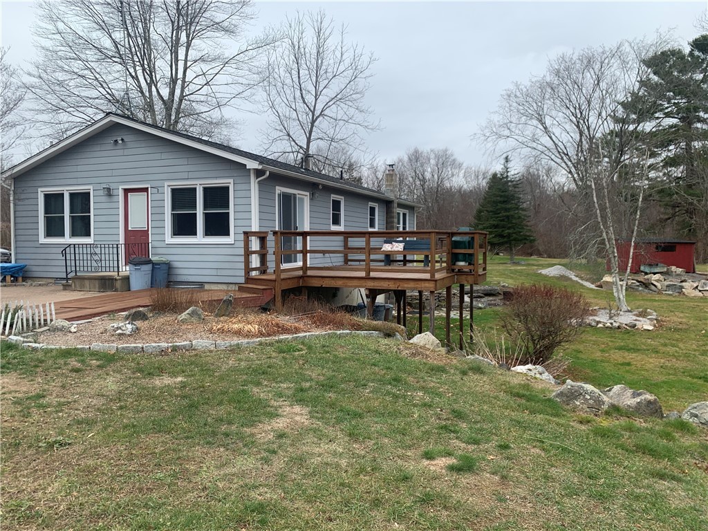 89 Moosup Valley Road Foster, RI 02825 - Photo 3 of 33