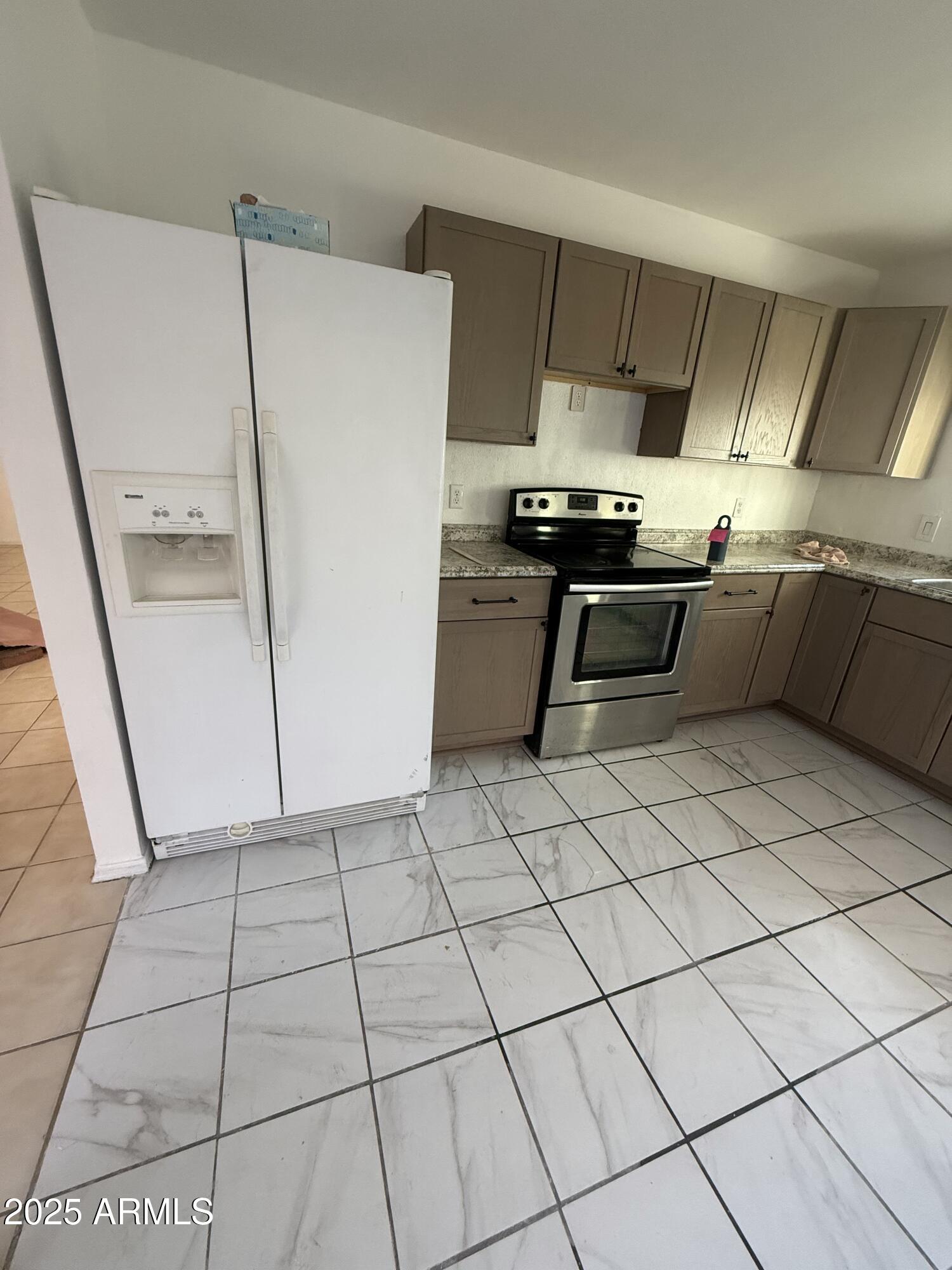 6252 Covina Road Mesa, AZ 85205 - Photo 6 of 15 IMG_7645