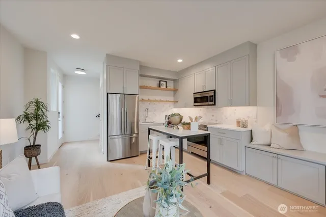 $649,950 | 13544 39th Avenue Northeast, Unit B, Seattle, WA 98125