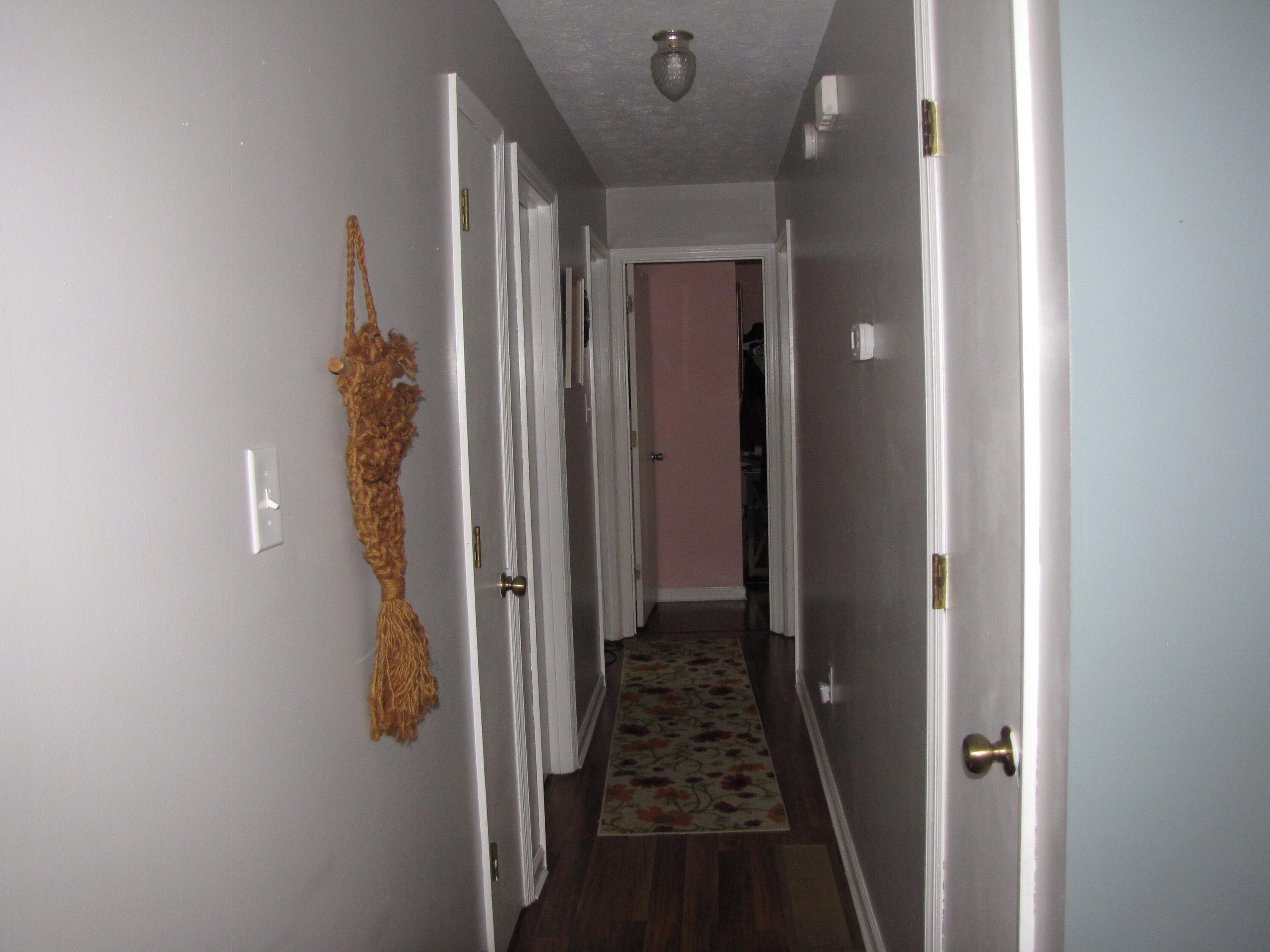 116 Johnson Road Berea, KY 40403 - Photo 23 of 36 Hall